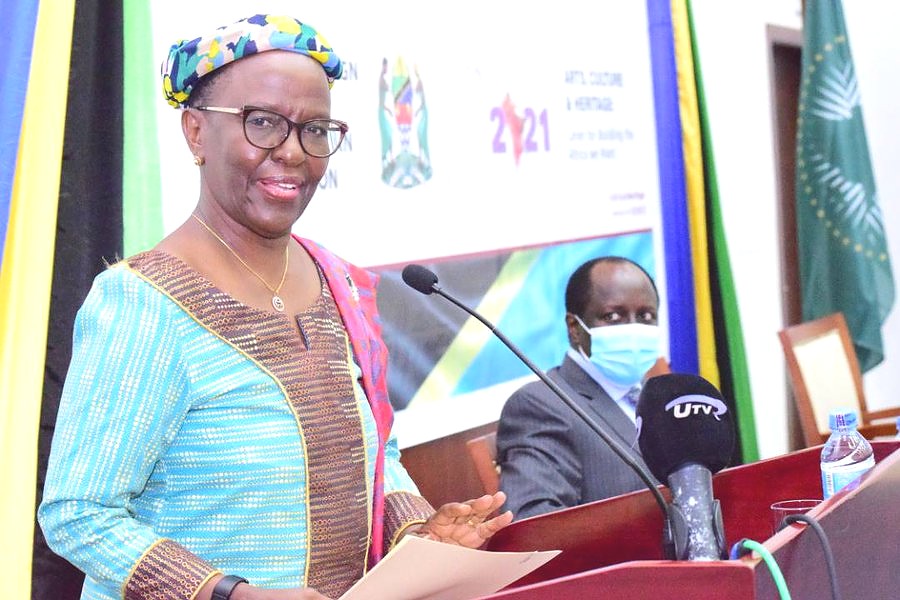 Balozi Liberata Mulamula